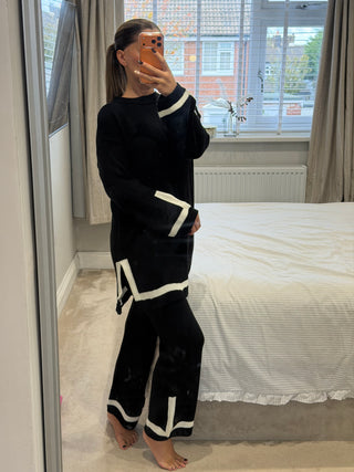 Dina Knit