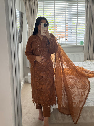Brown Maria Lace x