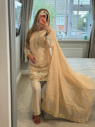 Malaika Gold