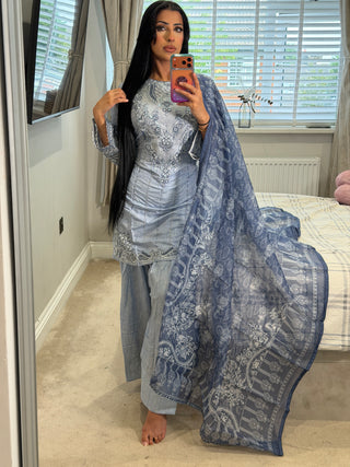 Safa Blue