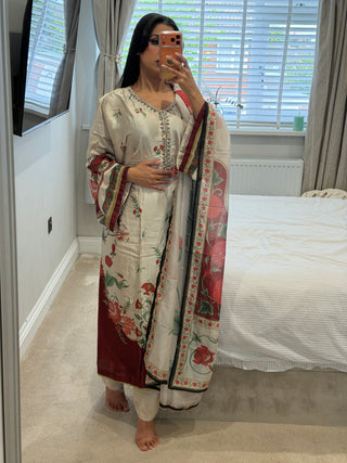 Maria Kaftan White Blossom x