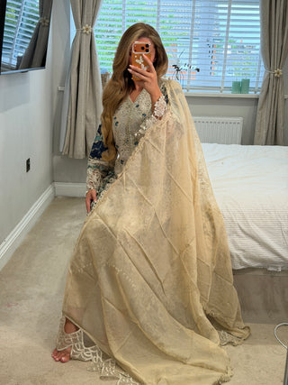 Luxe Maria Creme x
