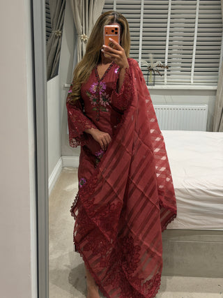 LUXE Maria Red Flora x