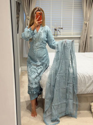 Maria Blue  x