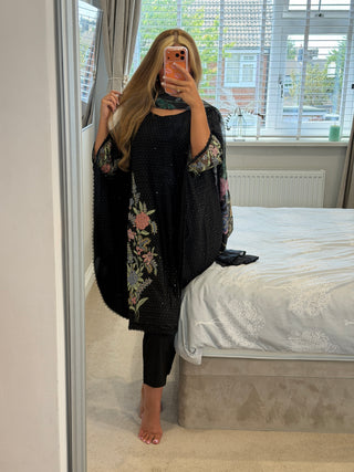 Maria Kaftan Black