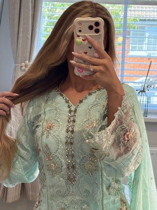 Amelle Mint