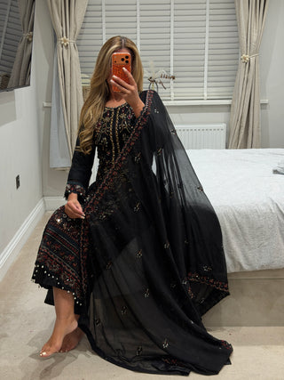 Agha Noor Noir x