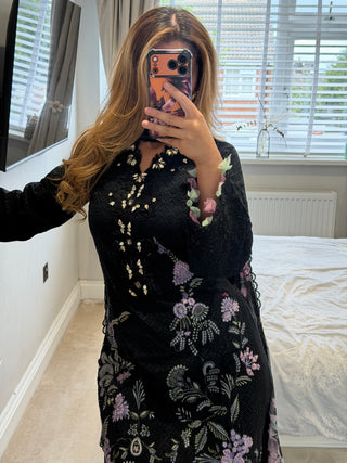 Ivana Black