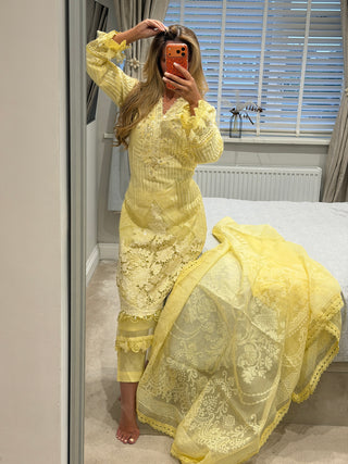 Maria Yellow x