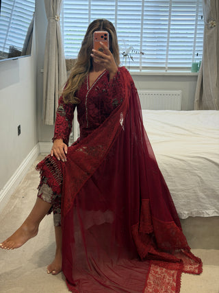 Maria Lace Rose Red x