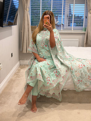Kaftan Luxe x