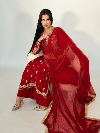 Royale Nahia Red