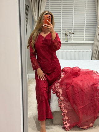 Rouge Dream x