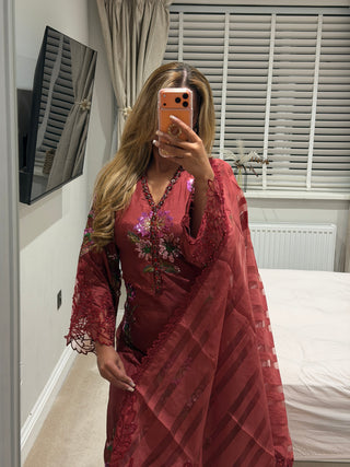 LUXE Maria Red Flora x