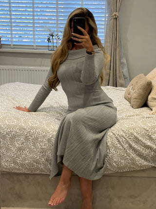 Molly Dress