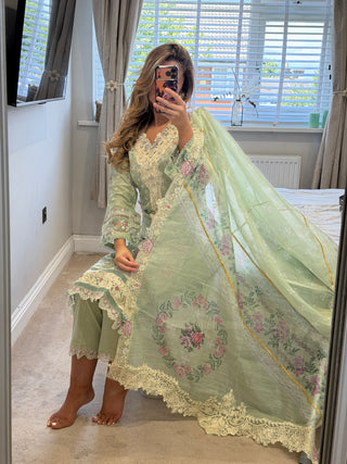 Ivana Mint