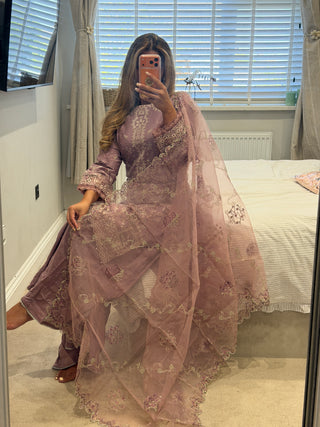 Lilac Luxe x