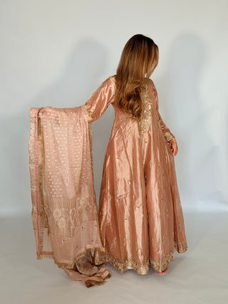 Royale Noor Rose Gold