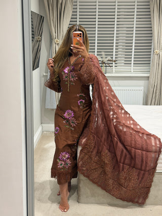 LUXE Maria Brown Flora x