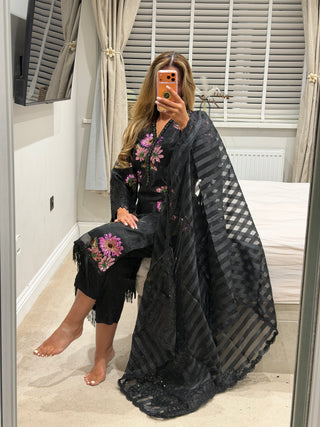 LUXE Maria Black Flora x