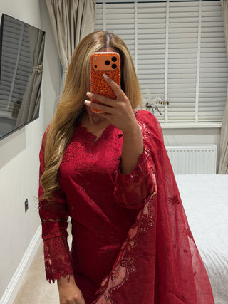 Rouge Dream x