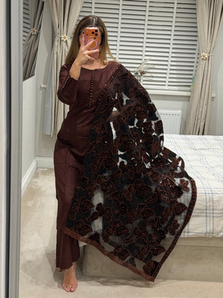 Brown Rose x