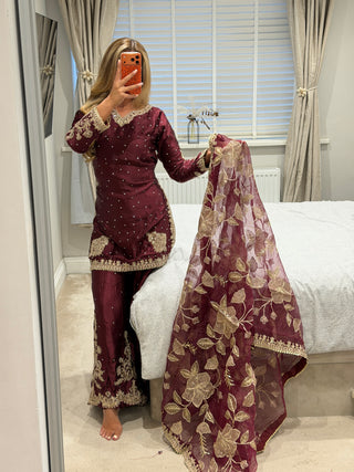Duaa Maroon x