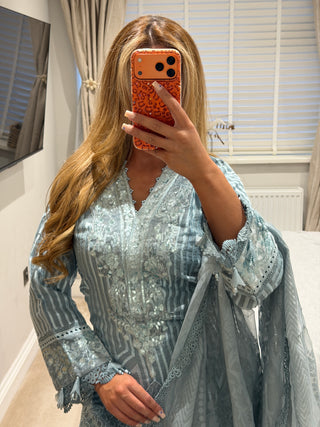Maria Blue  x