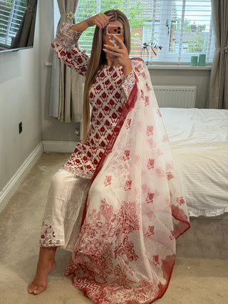Tammy Red x