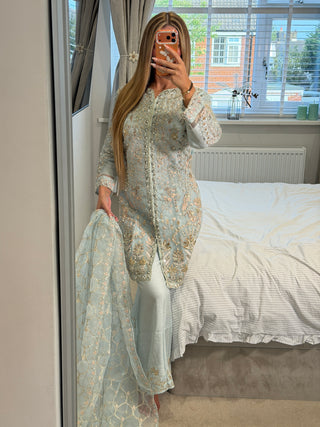 Azra Blue x
