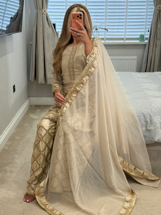 Jasmine Gold