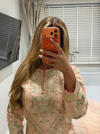 Pink Luxe x