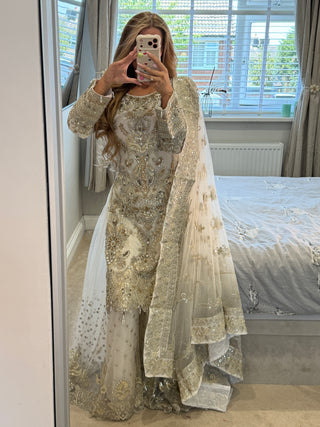 Royale Princess White