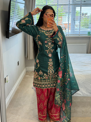Elaya Emerald x
