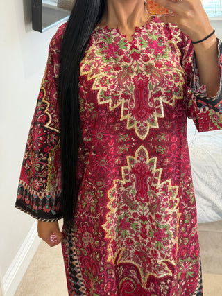 Amali Rouge x