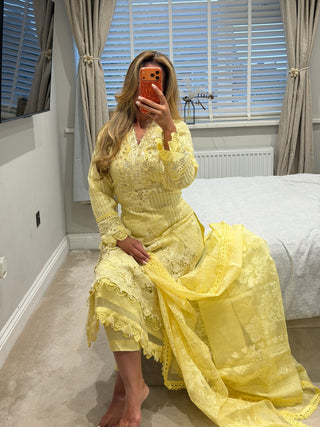 Maria Yellow x
