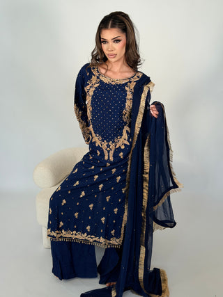 Royale Nahia Navy