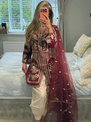 Inara Maroon