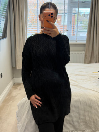Maya Knit