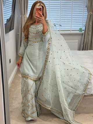 Dove Luxe Blue