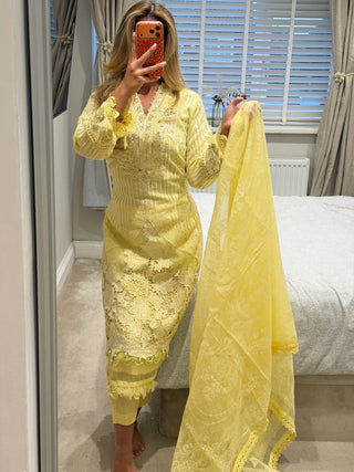Maria Yellow x