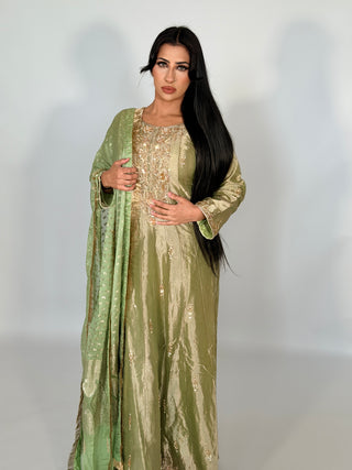 Royale Noor Olive