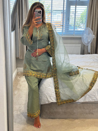 Eira Collection