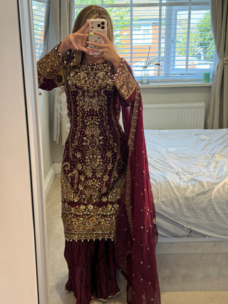 Noori Burgundy