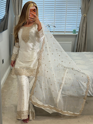 Noura Luxe