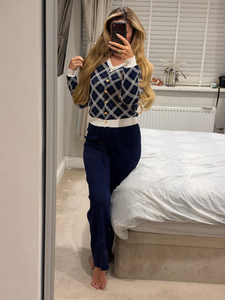 Tia Navy