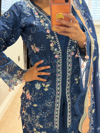 Luxury Blossom x