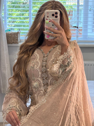 Amelle Blush