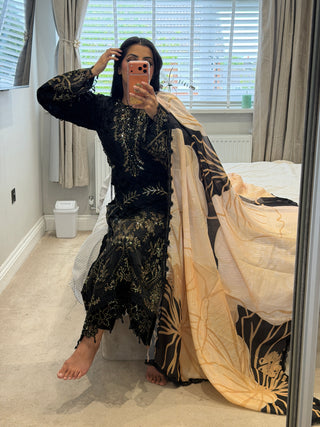 Ilara Luxe Black x