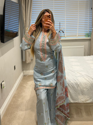 Pastel Edit Blue x